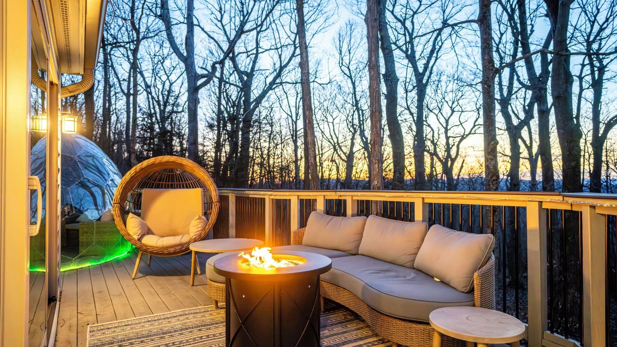 Lyndhurst House | Luxury Designer Home, Dome and Top amenities