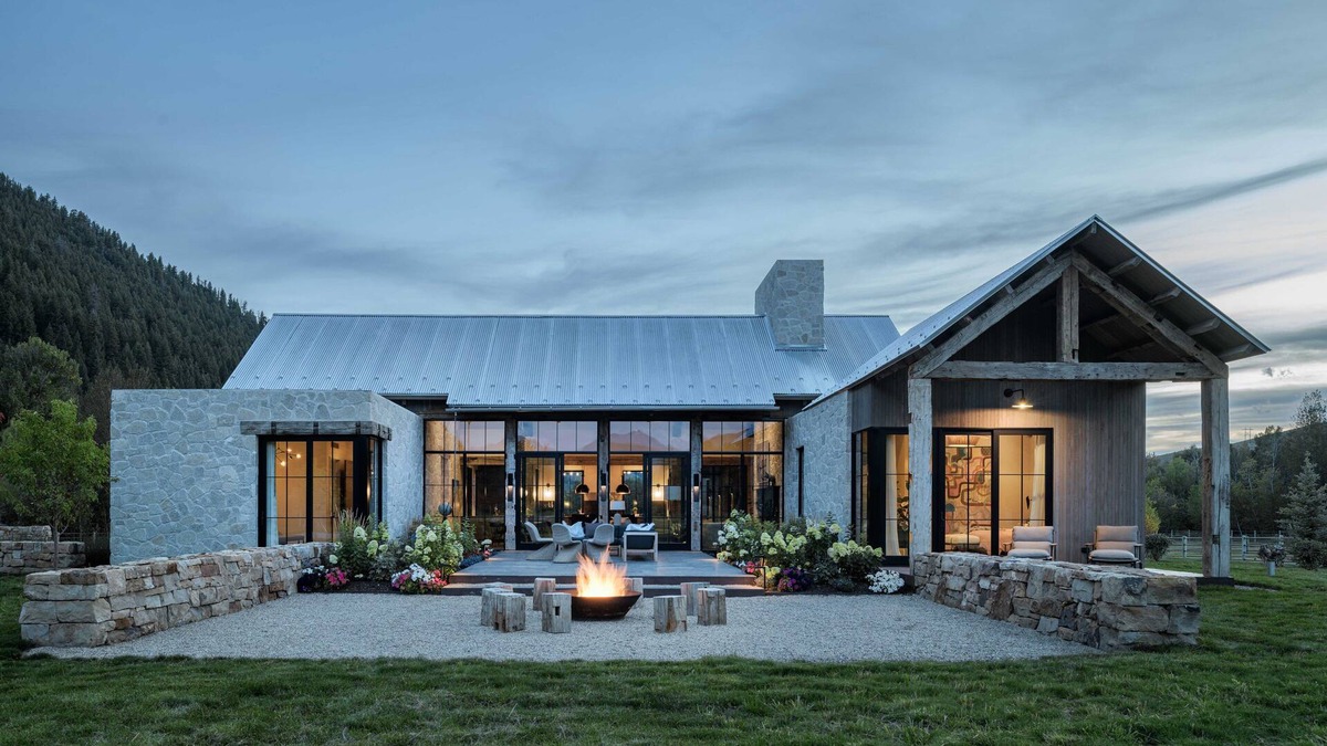 East Fork House | Luxury Designer Home