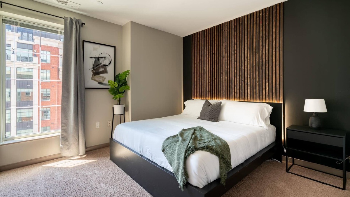 Scioto Mile Apartment | Luxury Downtown Condo