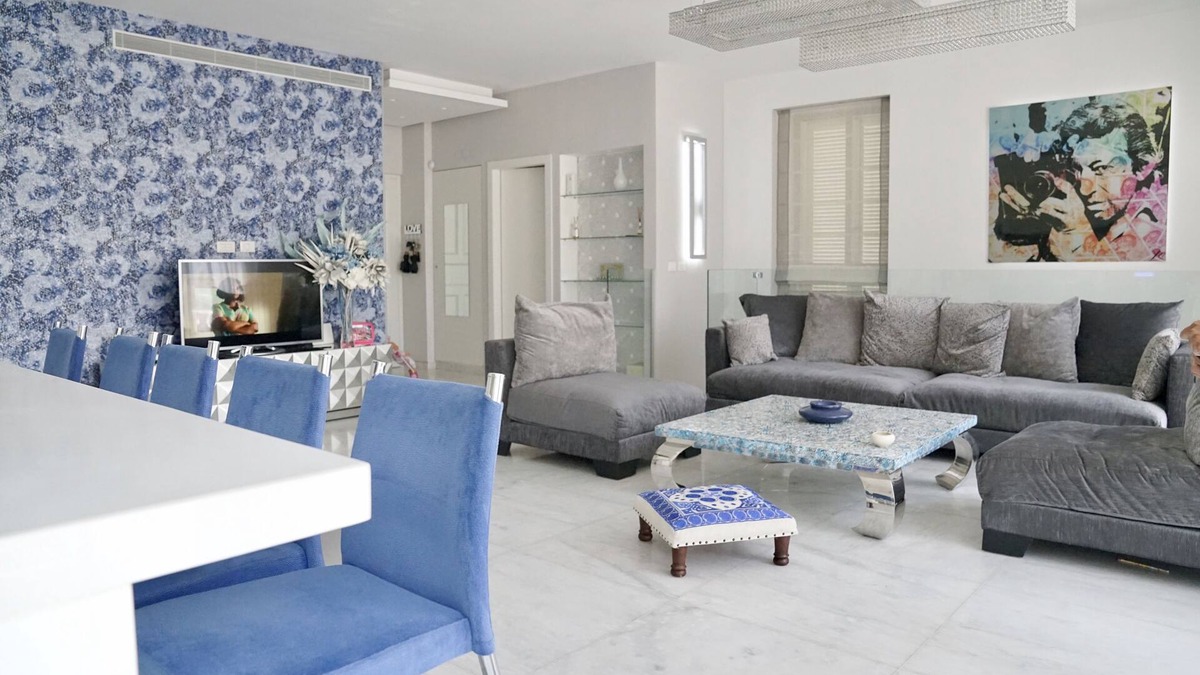 Jaffa Apartment | LUXURY DUPLEX WITH GARDEN AND TERRACE NEAR SEA, FREE WIFI
