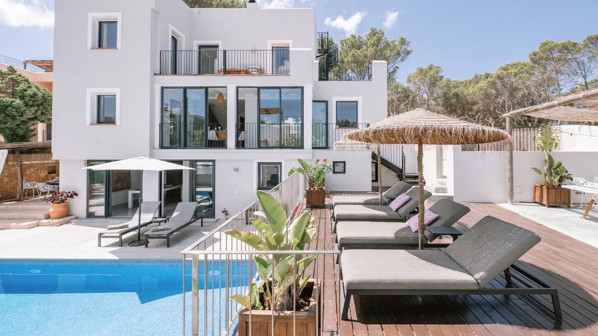 Cala Vadella Villa | Luxury 5 bed Villa with Heated Pool and Stunning Sea Views - 5min walk to Beach
