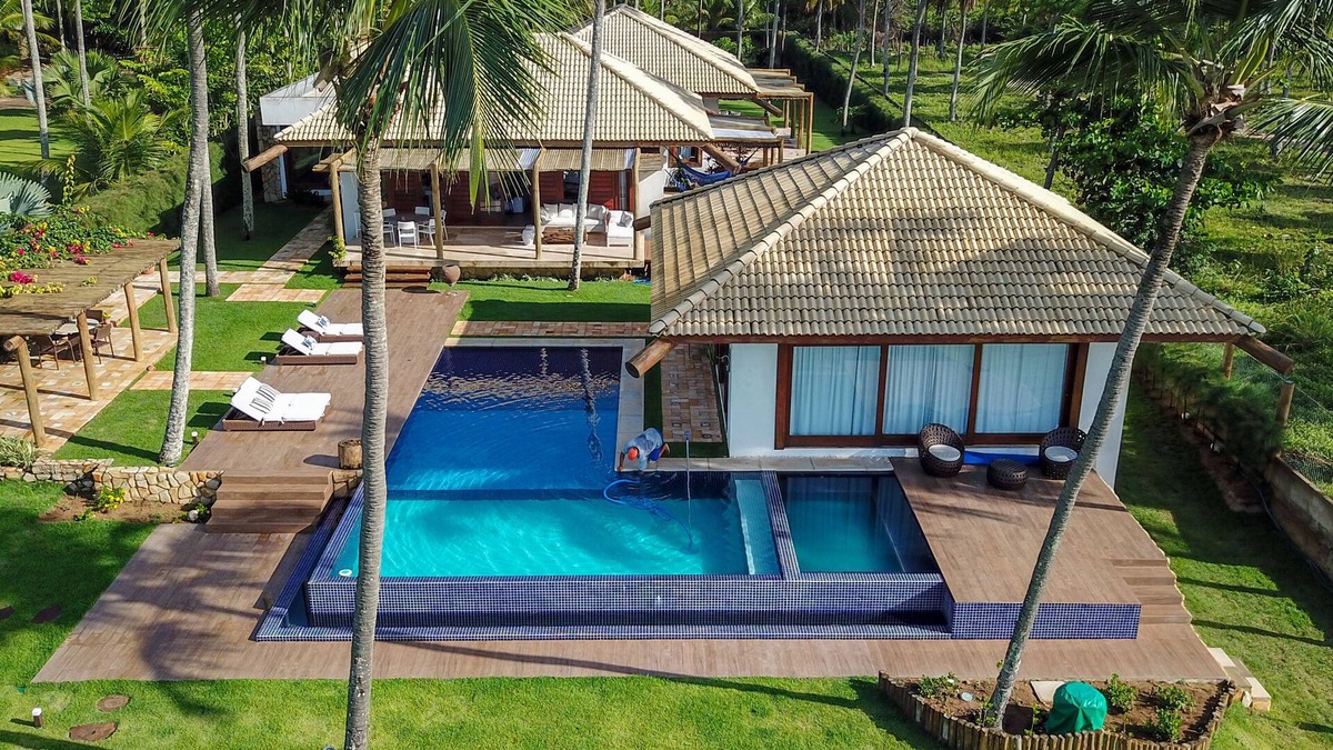 Tamandare House | LUXURY FACING THE SEA