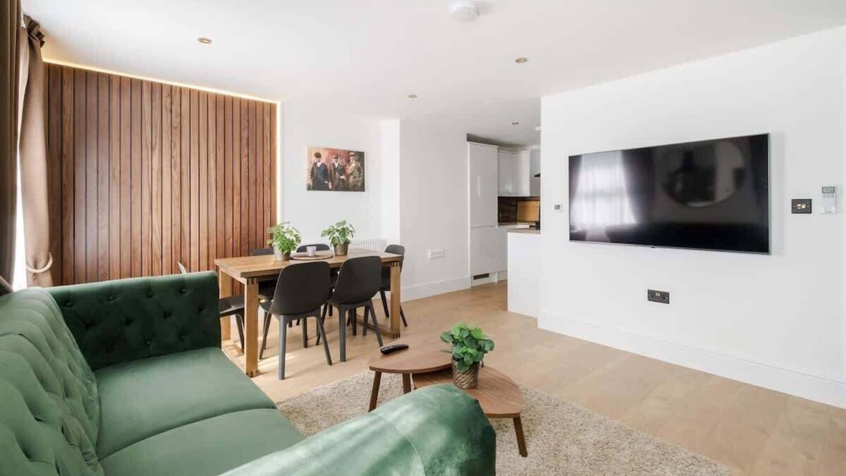 Marylebone Apartment | Luxury Flat by Marylebone High St. in the ♥️ of Central London, w/Air Con