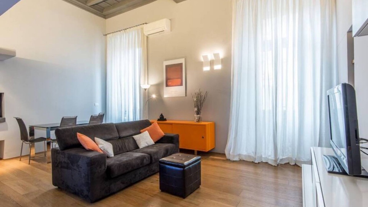 Monti Apartment | Luxury Fori Imperiali Flat