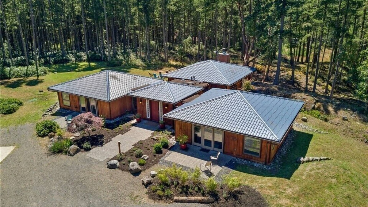 Friday Harbor House | Luxury four bedroom home on sixteen acres of wooded privacy.