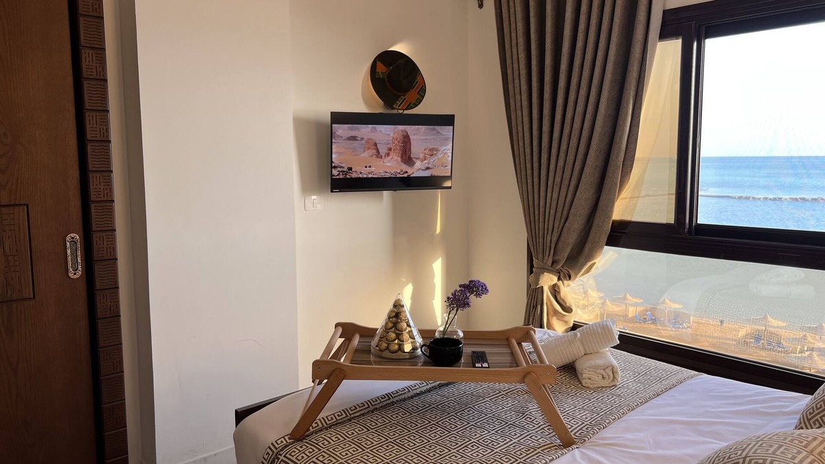 Al Ahyaa Apartment | Luxury Front Sea View Apartment in Hurghada