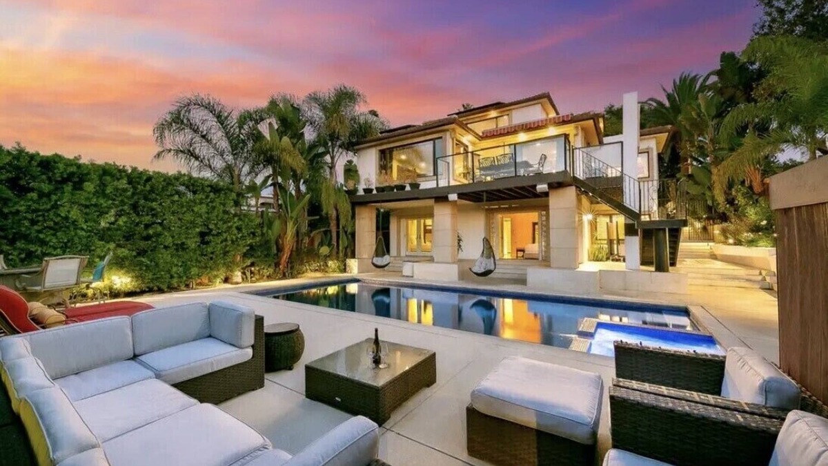 Bay Park House | Luxury Gated Mission Bay Estate with Resort Style Pool!