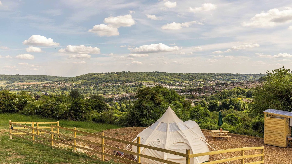 Bath RV Rental | Luxury Glamping - Charlcombe Valley Orchards, Bath