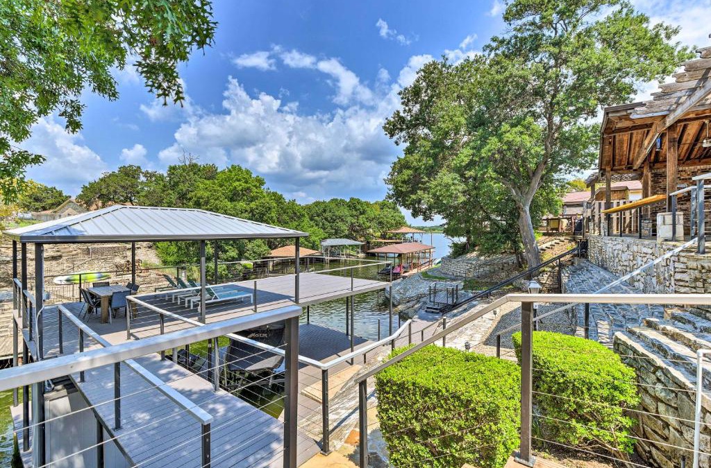 Granbury House | Luxury Granbury Home with Private Boat Dock!