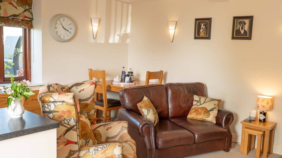 Castle Carrock Cottage | Luxury ground floor cottage with M2 disabled access and 2 dogs welcome