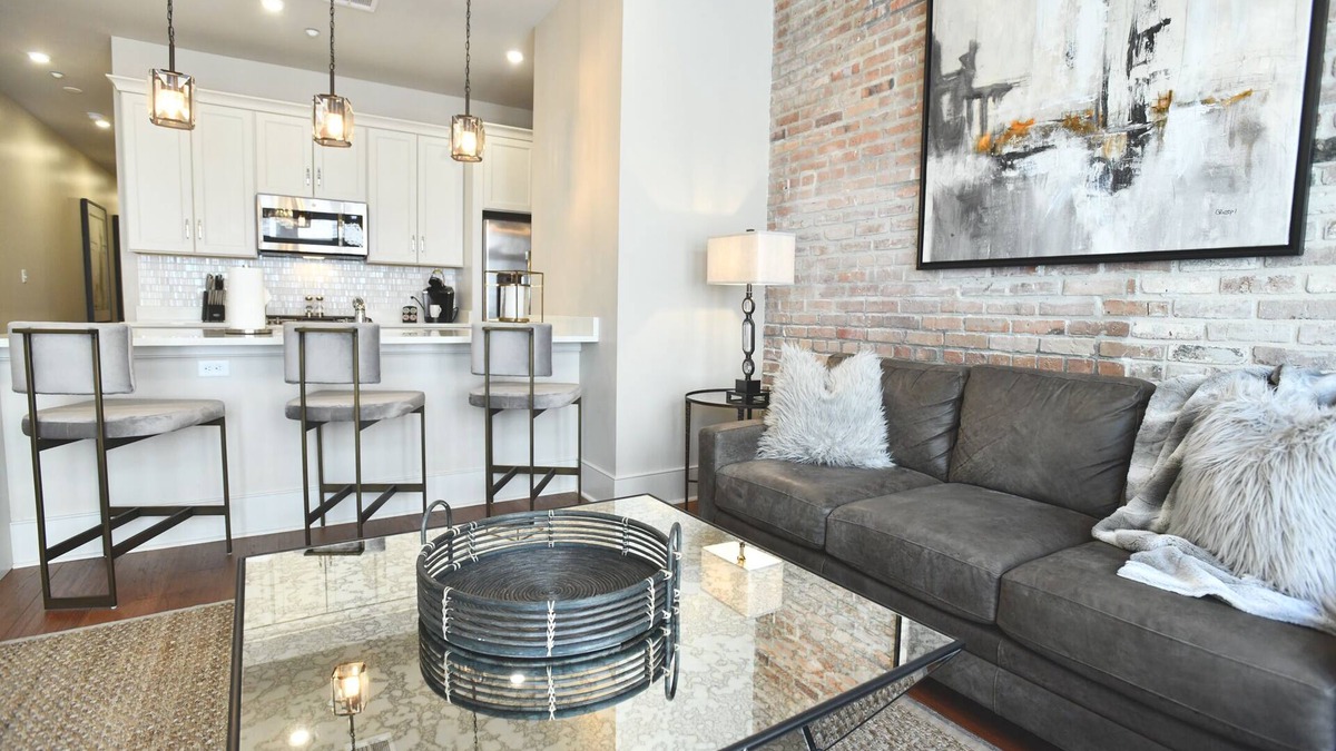 Central Business District Hotel | Luxury Hideaway: The Comforts of Home in New Orleans’ CBD