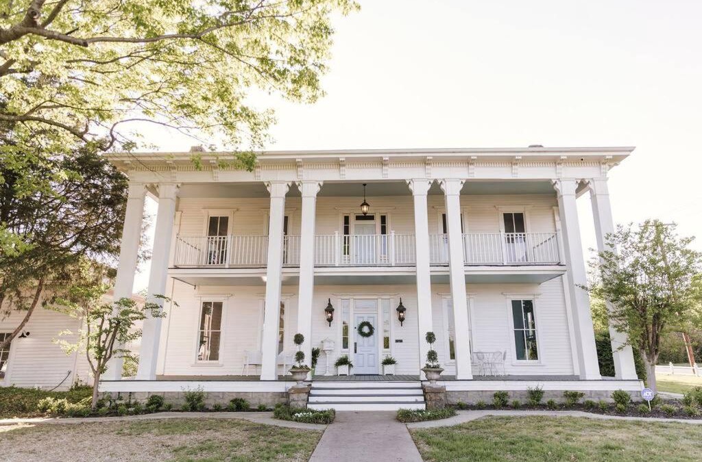 McKinney Villa | Luxury historic house in downtown McKinney