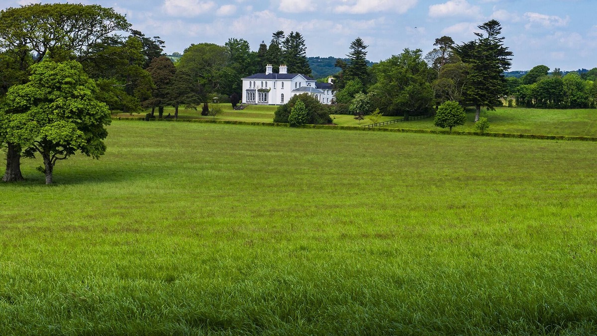 Killarney Other | Luxury Historic Manor set in 68 Acre Estate in Killarney. Golf - Hiking - Trips
