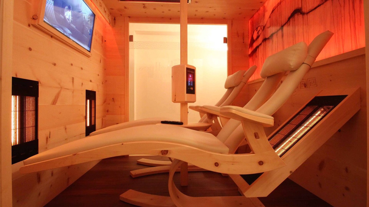 Moetz House | Luxury Holiday Home in Mid-Tyrol - Premium Holidays for 2-14 Guests