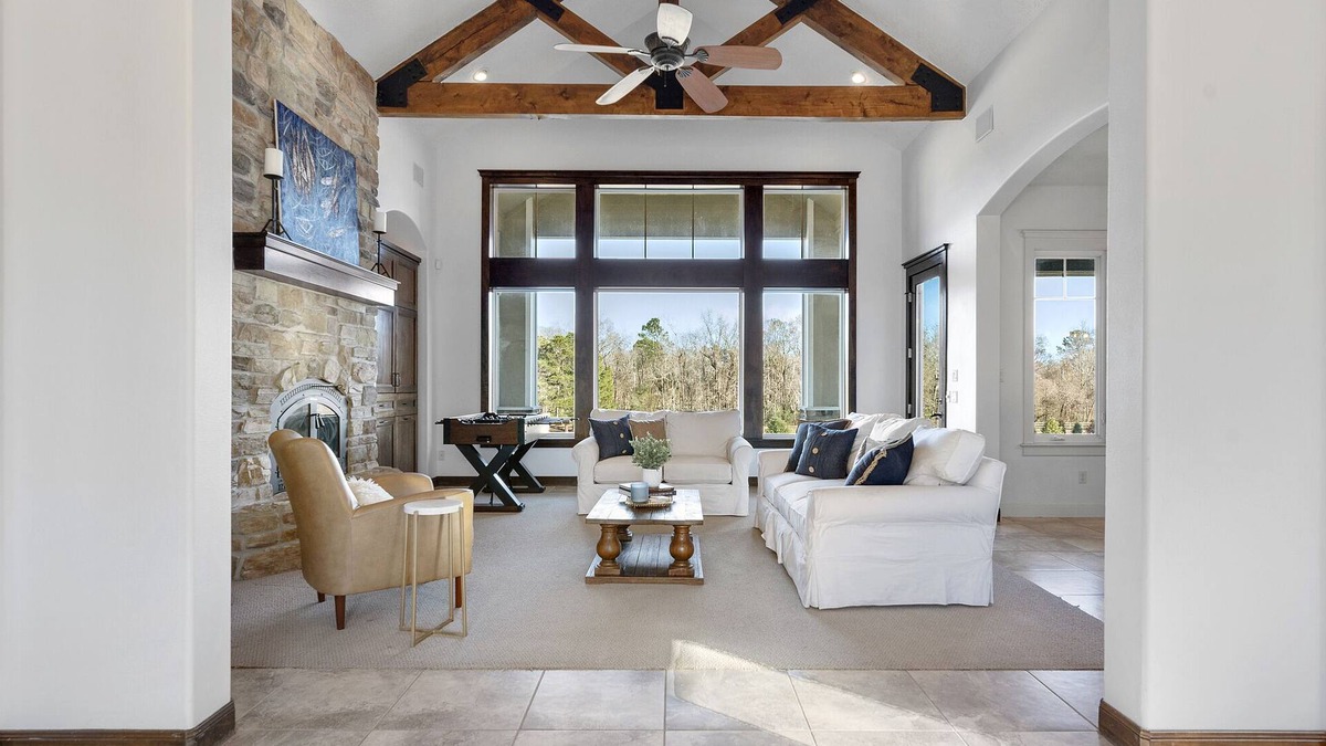Willis Other | LUXURY home 2 mins to Lake Conroe! Heated Pool, Stocked Ponds, Cute Pygmy Goats