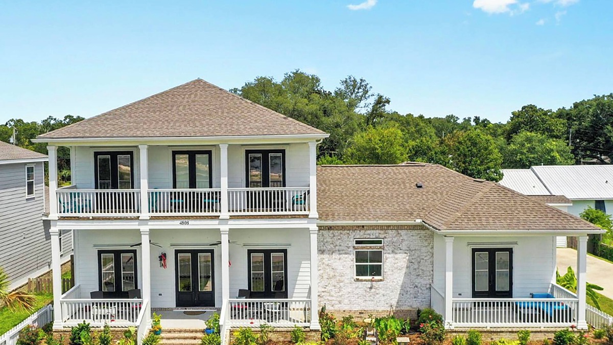 Gulfport House | Luxury Home/Beach Views & Pool/EV Charger