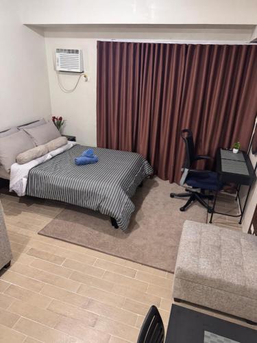 Luzon Apartment | Luxury Home Comfort At Manhattan Plaza Cubao WiFi