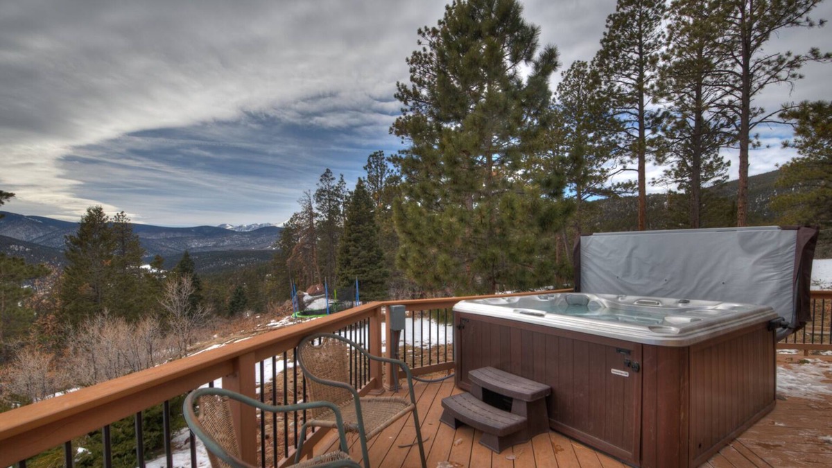 Cuchara House | Luxury Home, Family Groups, Nat’l Forest, Hot Tub, 2 Master Suites, Mtn Views