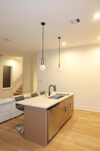 Almont House | Luxury Home in Downtown Houston!
