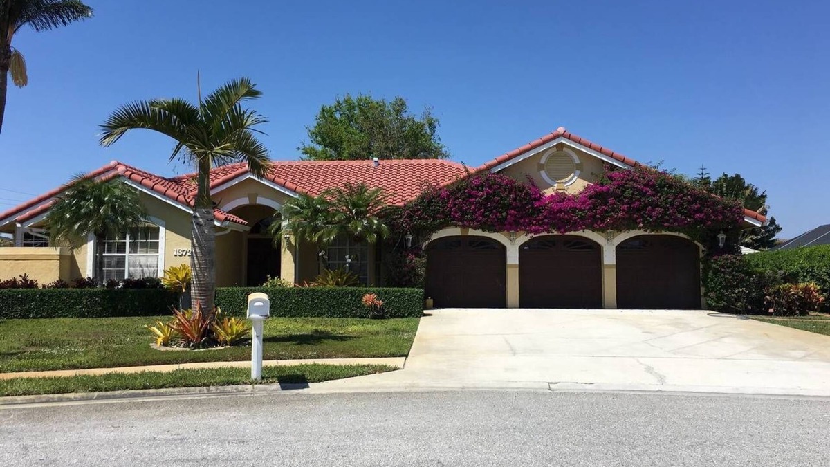 Greenview Shores House | Luxury Home in the heart of Wellington