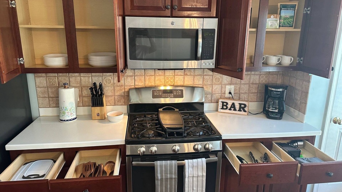 Alexandria West House | Luxury Home near Washington DC
