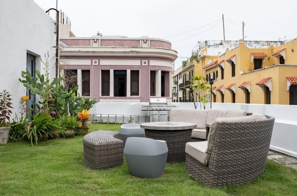 Old San Juan House | Luxury Home - Rooftop Garden - Heart of Old San Juan