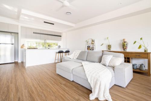 Gold Coast Apartment | Luxury Hope Island Retreat