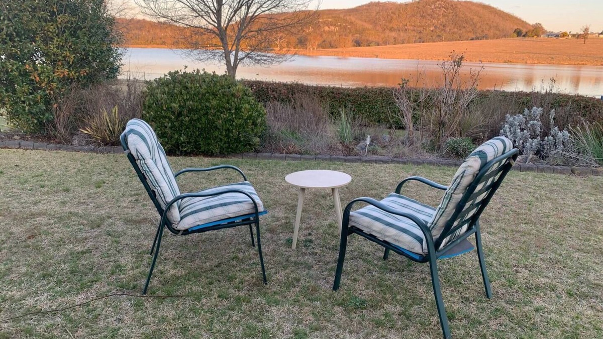 Tenterfield House | Luxury House in Tenterfield with an amazing water view