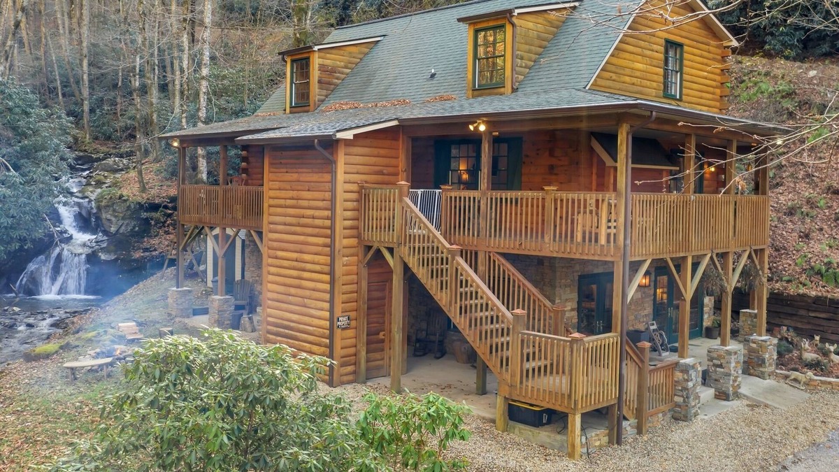 Maggie Valley House | Luxury house on creek with waterfalls on 43 acres in mountains!
