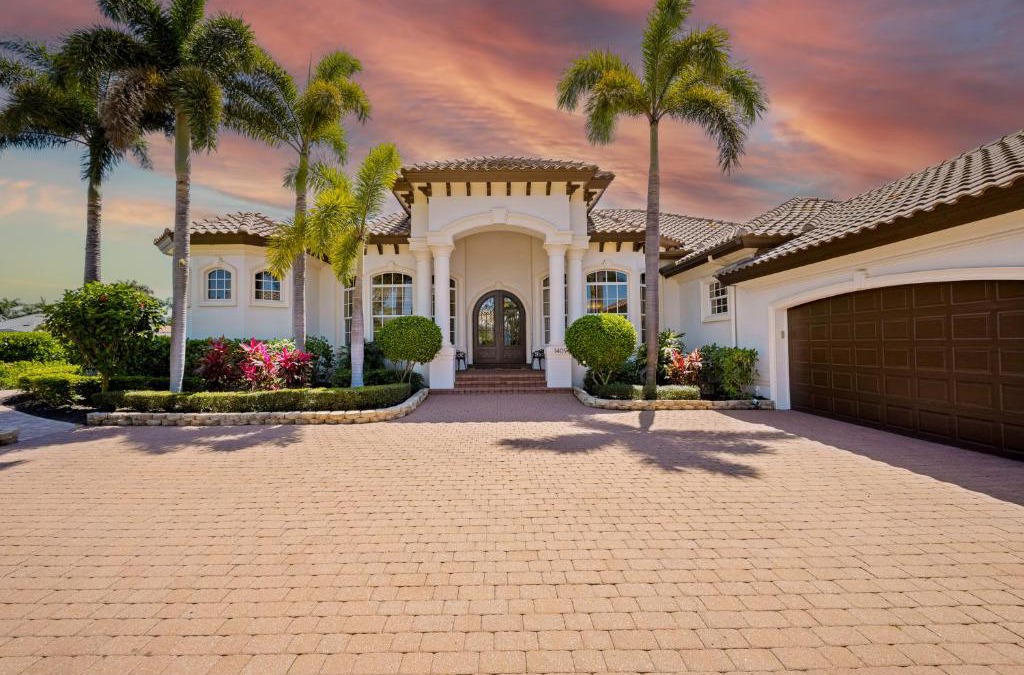 Marco Island House | Luxury in Collingswood