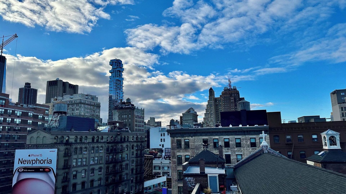 Lower East Side Apartment | Luxury in Little Italy: private balcony