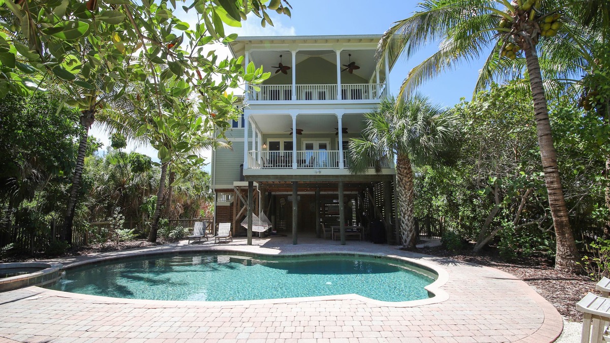 Palm Island House | Luxury Island living!
