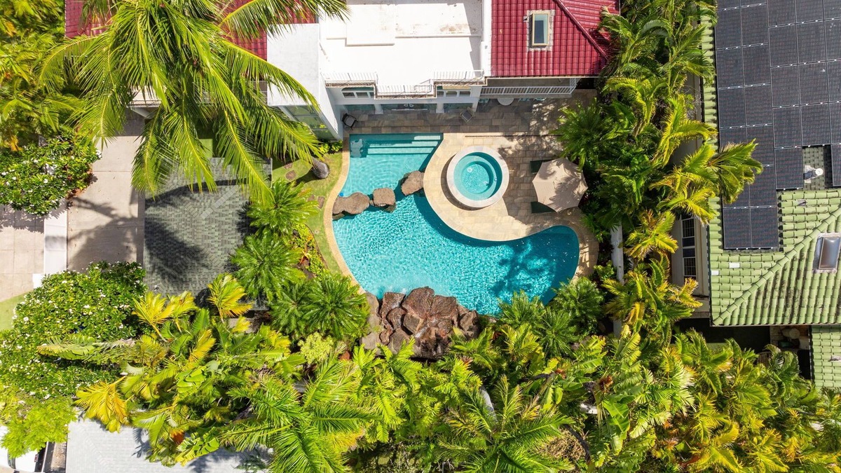 Kahala House | Luxury Kahala Oasis by Gather: Spacious 6BR Retreat w/Pool, Spa & Near Beach