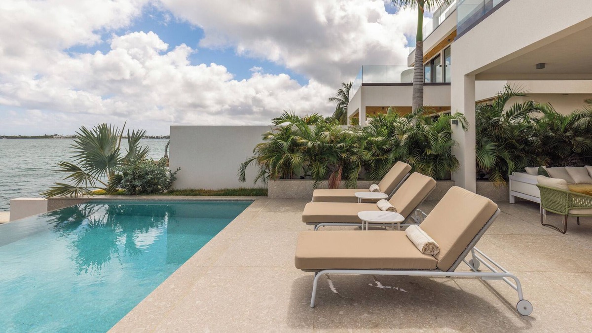 Maho Villa | Luxury Lagoonfront Villa In Sint Maarten