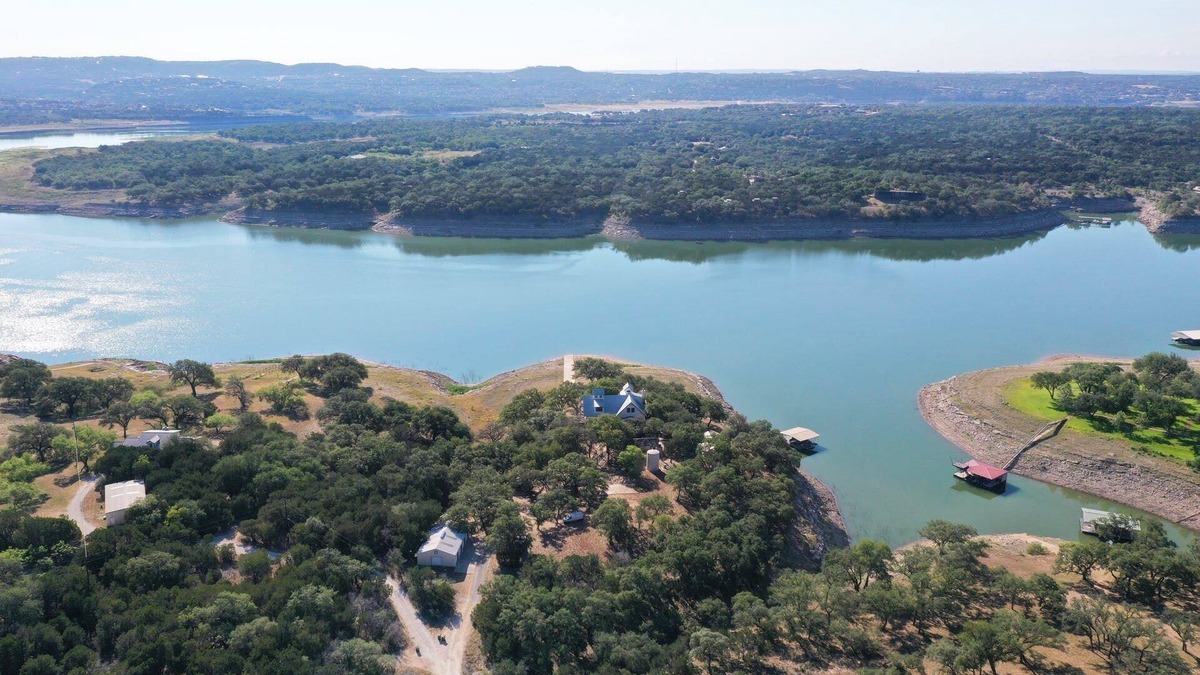 Circle J Ranch Lakeside House | Luxury Lakefront Escape on Lake Travis