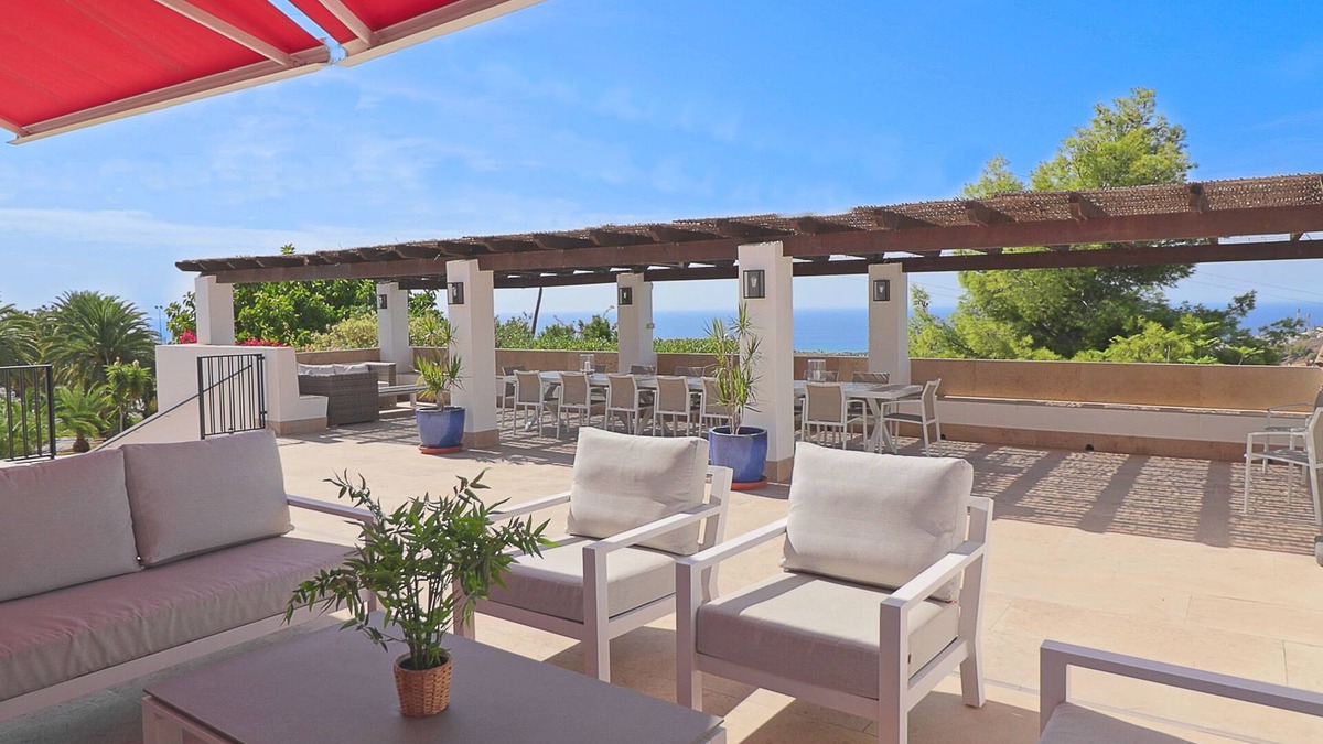 Frigiliana House | Luxury Large 8 Bedroom Private Villa with Pool and Floodlit Tennis Court