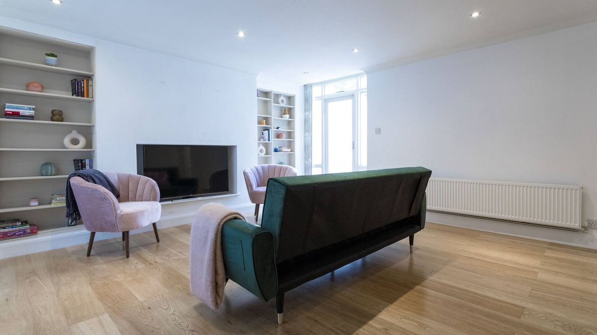Bryanston and Dorset Square Apartment | Luxury large apartment with patio garden in Marylebone, Mayfair centre of London