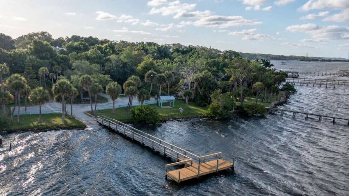 Cocoa House | Luxury Large Group 5BR/3BA Oasis