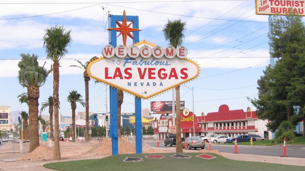 Las Vegas Condo | Luxury Las Vegas condo (3 bedroom 2 bath deluxe) - near strip