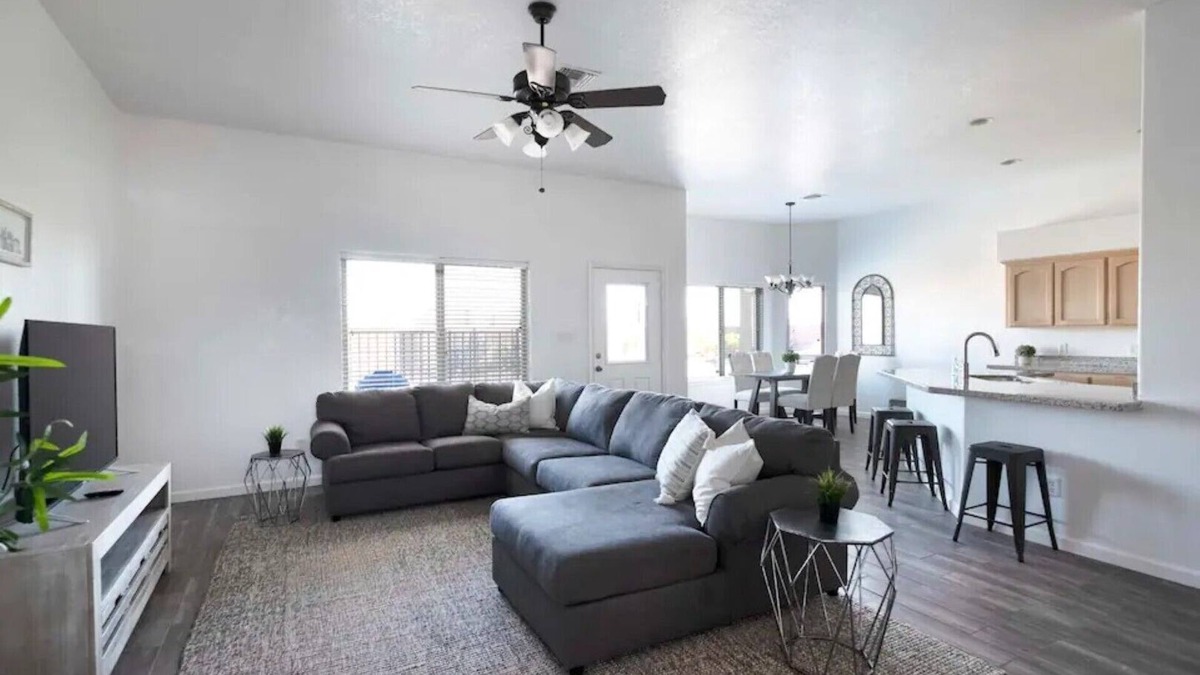 Fortuna Foothills House | Luxury Living 6