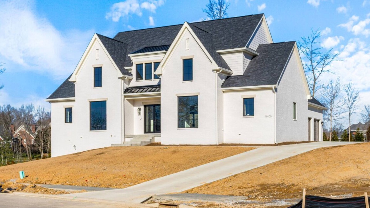 Buechel House | Luxury Living, Derby Thrills