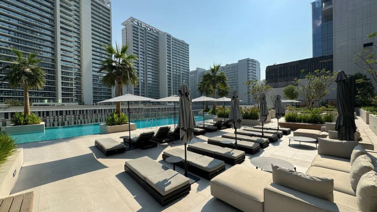 Business Bay Apartment | Luxury Living Studio in the Heart of Business Bay