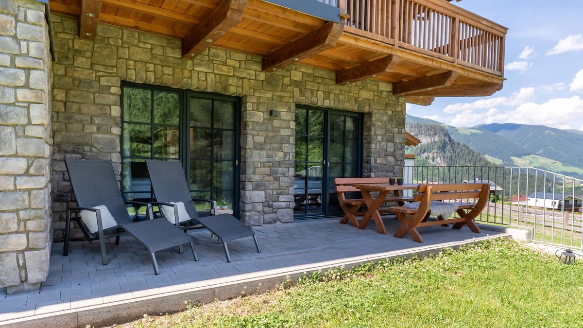 Eben im Pongau Ski Chalet | Luxury lodge with a private sauna near Flachau