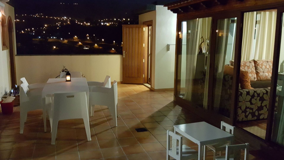 Santa Brigida House | Luxury Loft in Gran Canaria. Jacuzzi and Free WIFI.