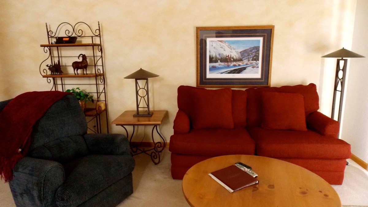 Dillon House | Luxury Lookout Ridge Townhome In the Heart of Summit County