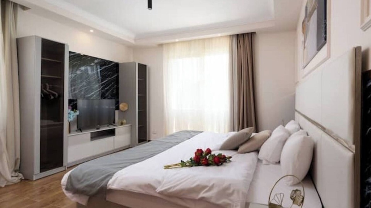New Cairo Villa | Luxury Mansion with Pool and Jacuzzi in New Cairo