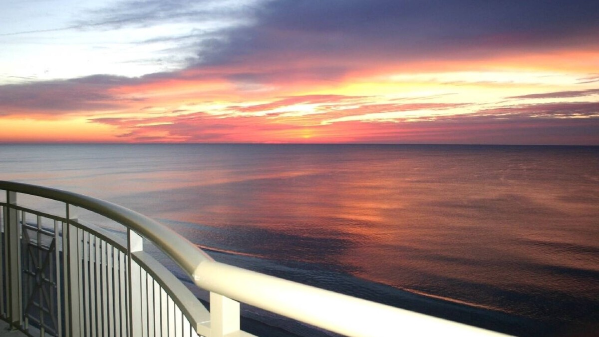 Ocean Drive Condo | Luxury MarVistaGrande 180° Panoramic Ocean-Front 3BR/3BA, SMART 4K TV, Free WiFi