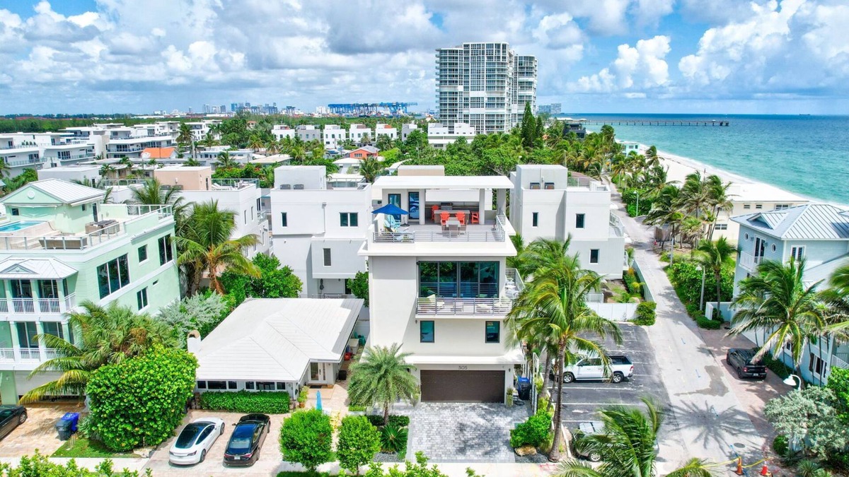 North Beach House | Luxury Modern Beach House