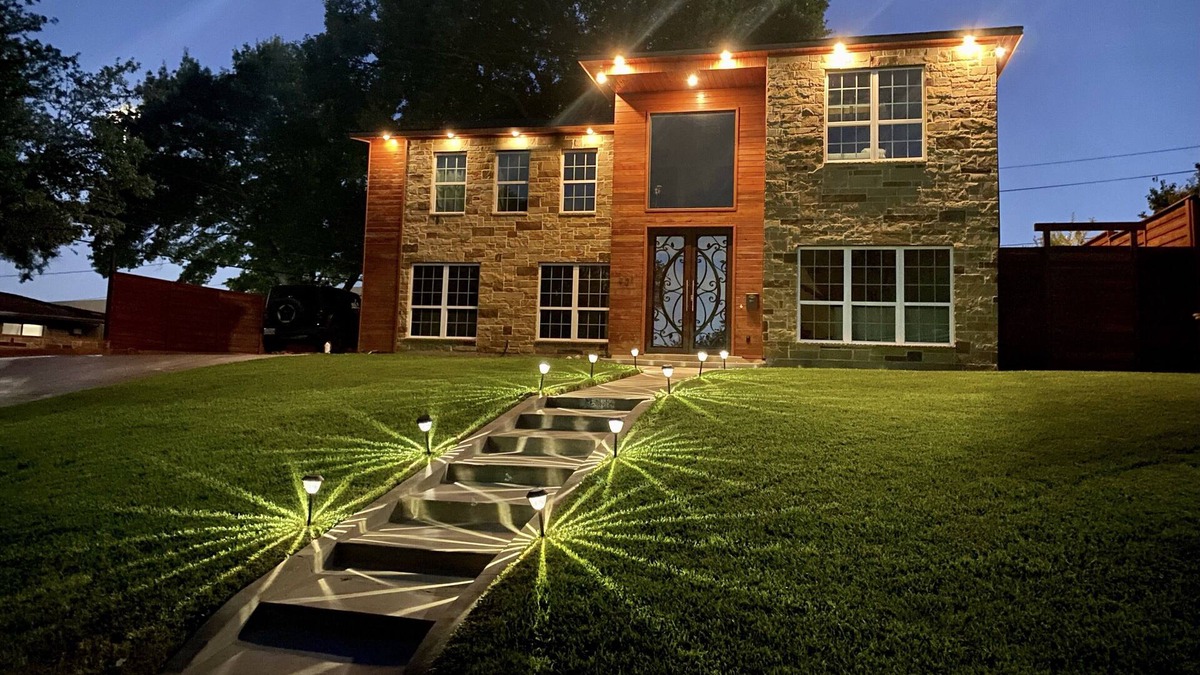Grand Prairie House | Luxury Modern House 7 bed 4 bath.