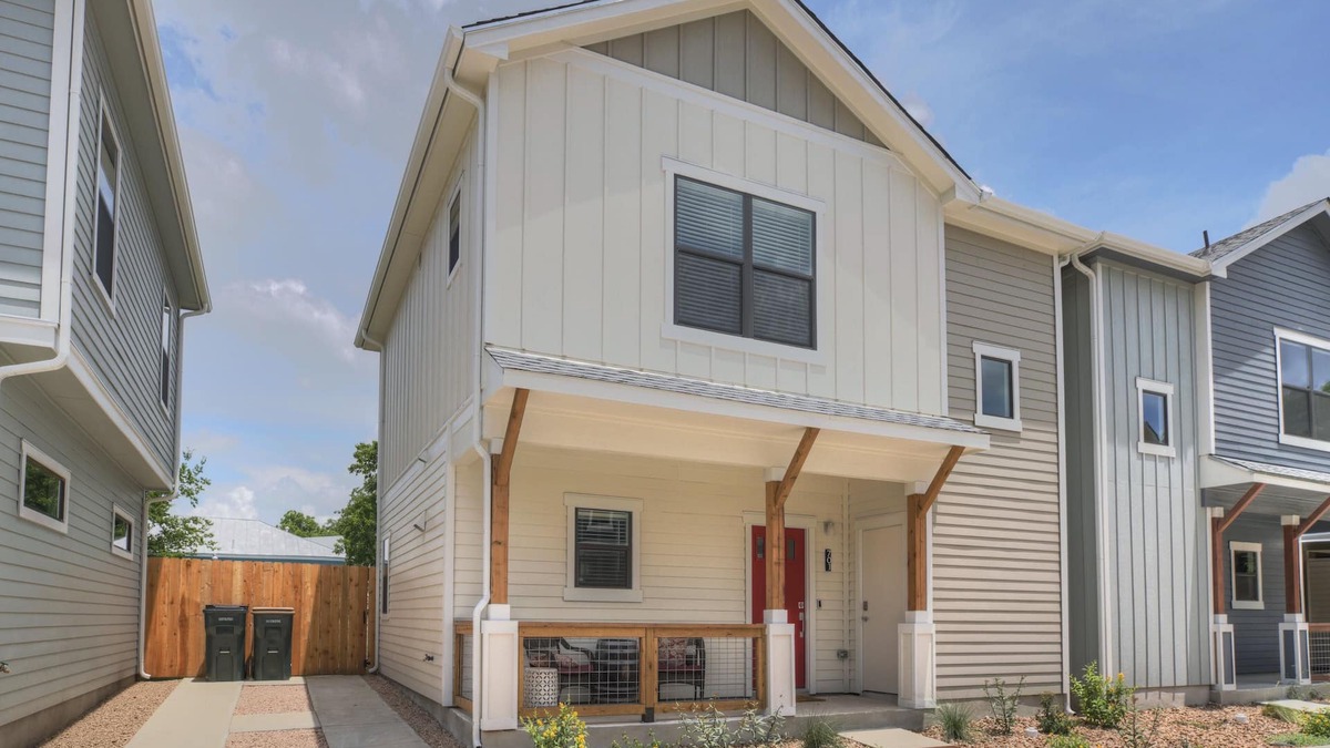 Denver Heights House | Luxury & Modern Monthly Rental near Downtown